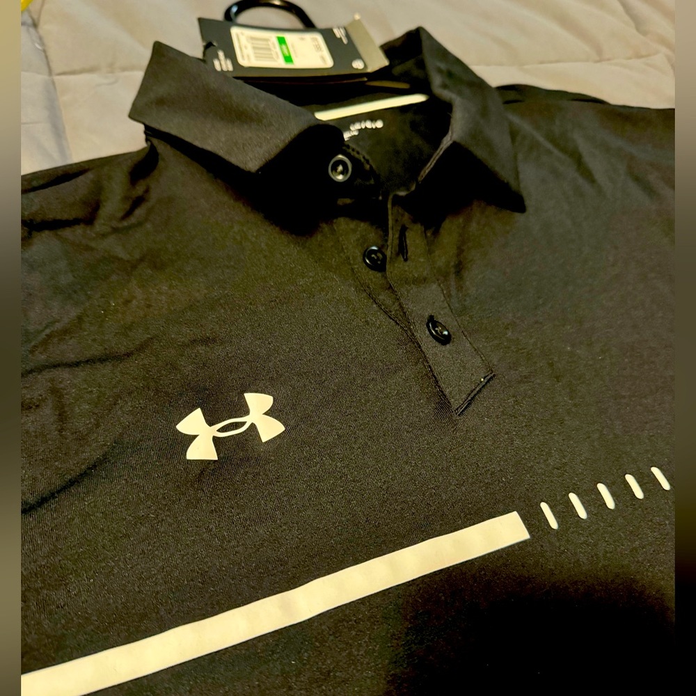 Under Armour Golf Polo Large NWT